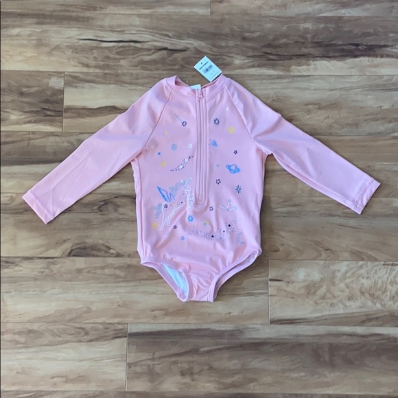 Hanna Andersson Sunblock Unicorn Art One Piece - Picture 4 of 16